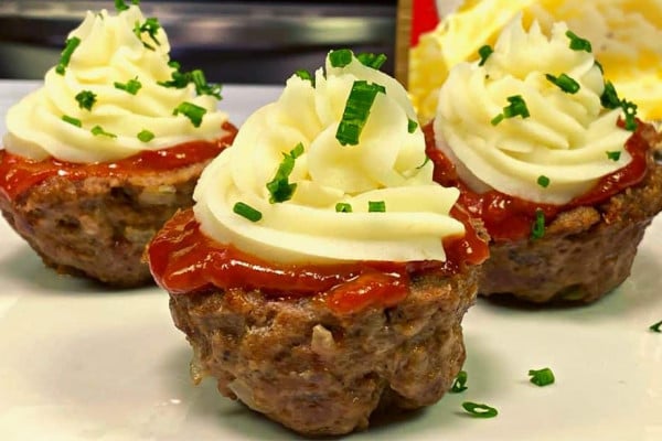 Easy To Make Meatloaf Cupcakes