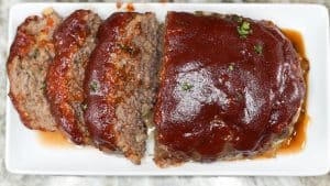 Easy and Juicy Meatloaf Recipe
