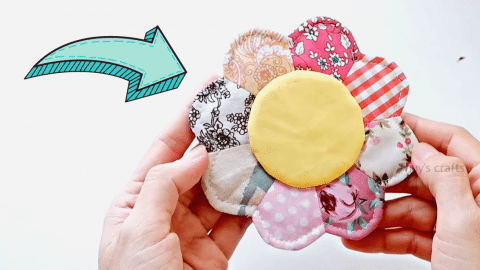 Flower Fabric Coaster From Fabric Scraps | DIY Joy Projects and Crafts Ideas