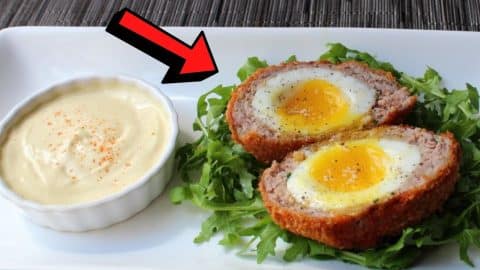 How To Make Crispy Sausage-Wrapped Eggs | DIY Joy Projects and Crafts Ideas