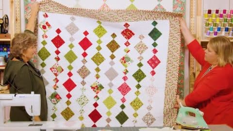 How to Make a Chandelier Quilt | DIY Joy Projects and Crafts Ideas