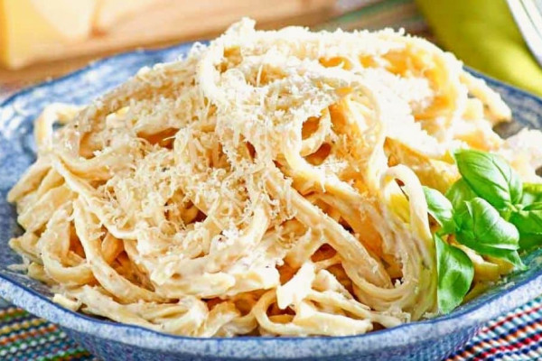 Olive Garden Alfredo Pasta Copycat Recipe