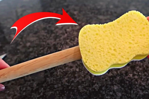 Sponge & Wooden Spoon Cleaning Trick
