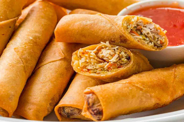 Easy homemade egg rolls recipe
