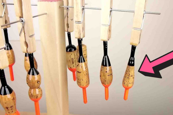 DIY fishing bobbers from wine corks