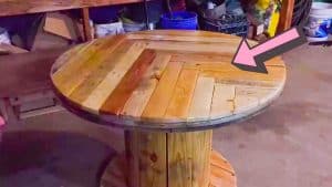 DIY Pallet Spool Cafe Table Tutorial