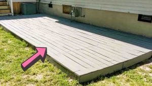 DIY Platform Deck From Pallets and Fence Pickets