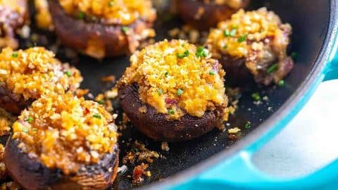 Easy Cheese-Stuffed Mushrooms Recipe | DIY Joy Projects and Crafts Ideas