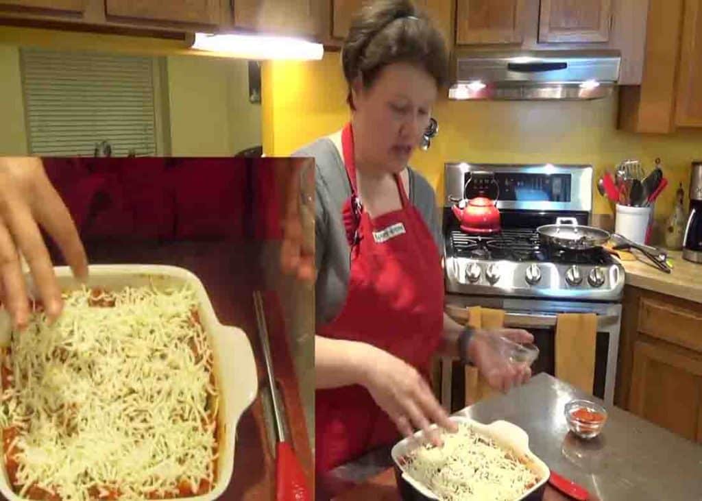 Adding cheese over the pizza casserole