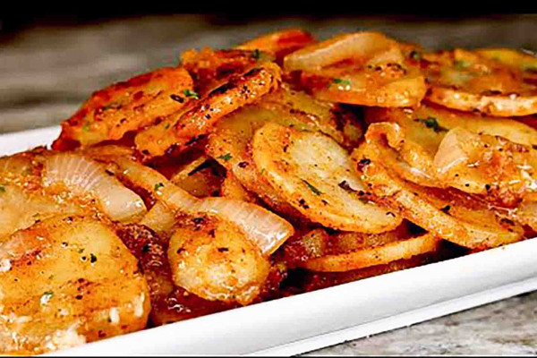 Easy skillet potatoes recipe