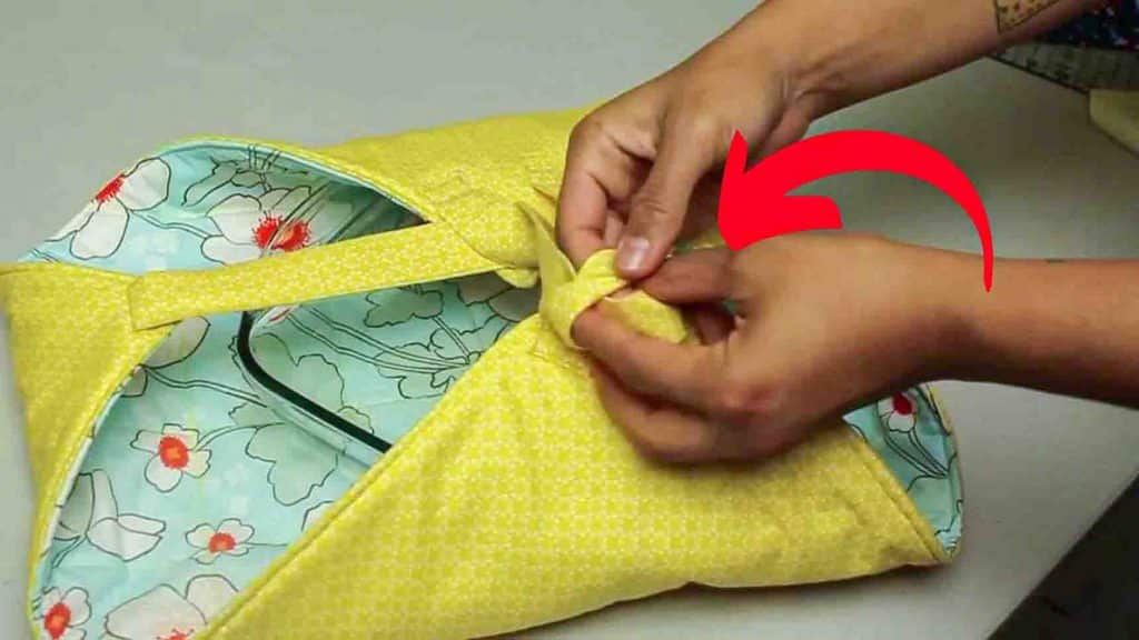 How to make a quilted casserole carrier