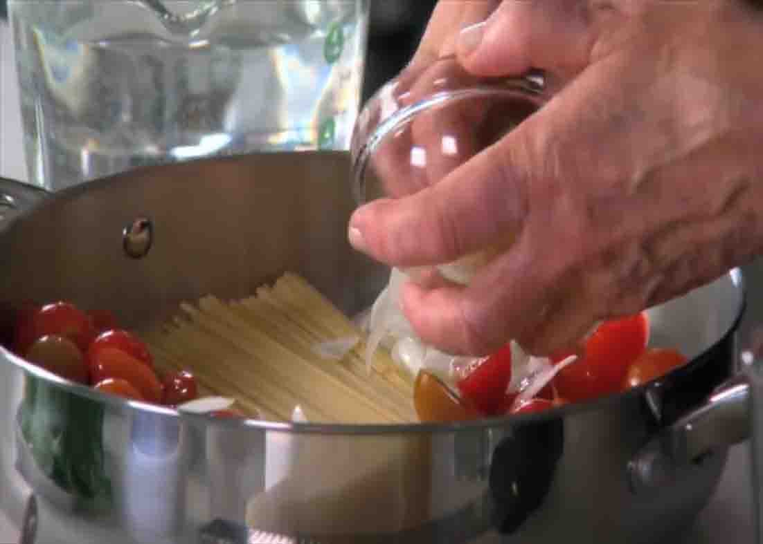 Best One Pan Pasta Recipe - How to Make Martha Stewart's Pasta