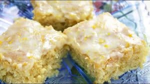 Easy One-Bowl Lemon Brownies Recipe