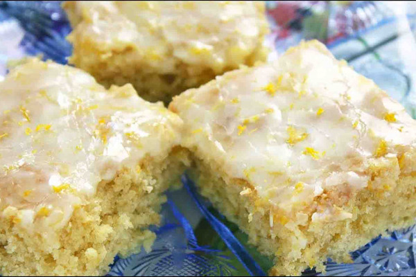 Easy one bowl lemon brownies recipe