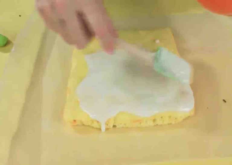 Easy OneBowl Lemon Brownies Recipe