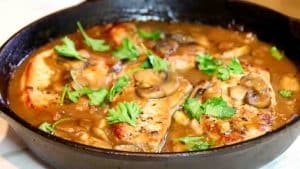 One-Pan Pork Chops in Mushroom and Garlic Gravy Recipe