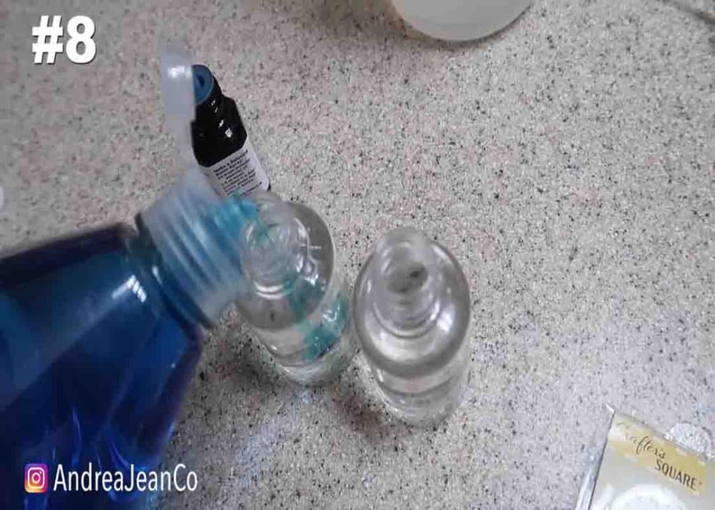 Making your DIY potpourri spray for your bathroom