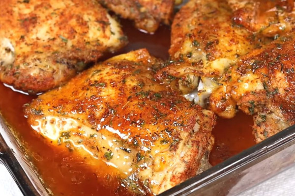 Best Juicy Oven Baked Chicken