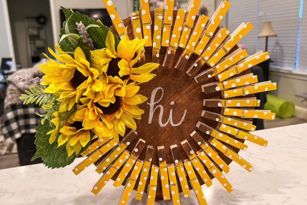 DIY Sunflower Wreath Using Dollar Tree Clothespins
