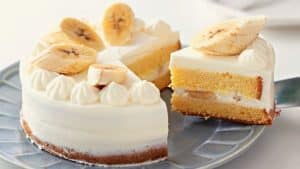 Easy 7-Ingredient Banana Shortcake Recipe