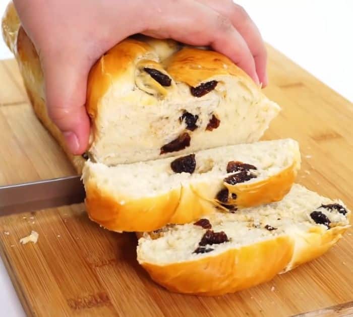 Easy To Make Raisin Bread