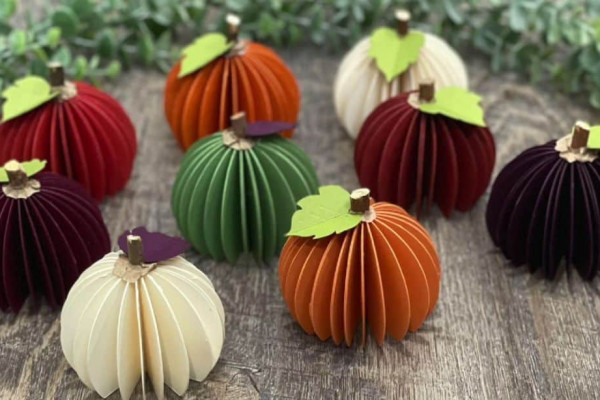 How To Make A DIY Paper Pumpkin