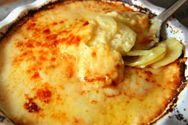 How To Make Cheesy Scalloped Potatoes