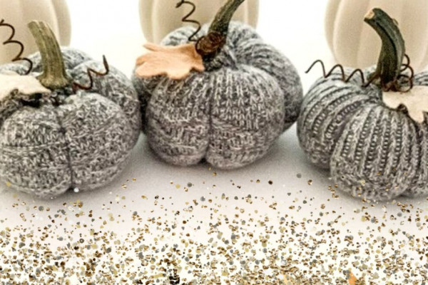 How to Make Pumpkins Socks