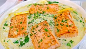 Pan Fried Salmon with Creamy Lemon Sauce