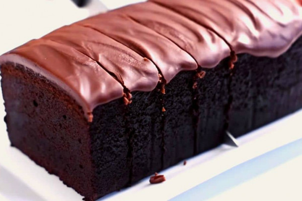 Rich Chocolate Butter Cake Recipe