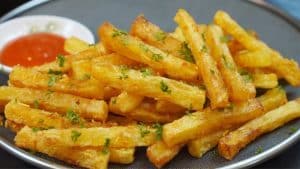 Super Crispy Garlic Butter Potato Fries Recipe