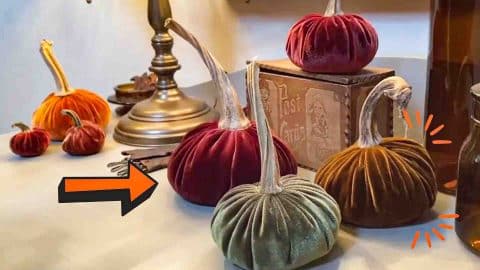 Easy DIY Velvet Pumpkins Tutorial | DIY Joy Projects and Crafts Ideas