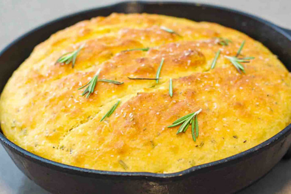 4-ingredient skillet bread recipe