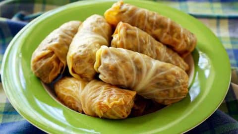 Easy Cabbage Rolls Recipe | DIY Joy Projects and Crafts Ideas
