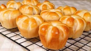 Easy Cheese Buns Recipe