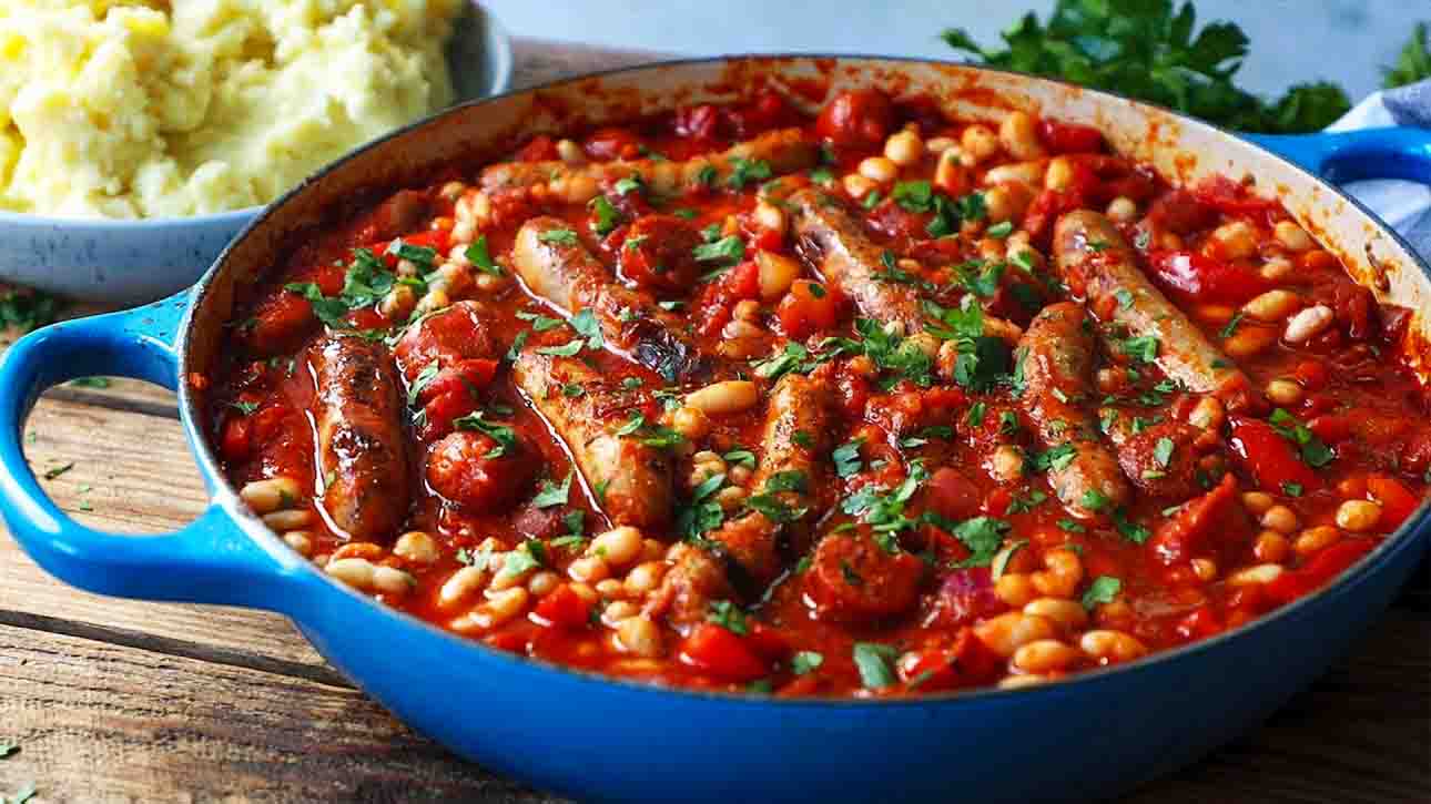 Easy Sausage & Bean Casserole Recipe | DIY Joy Projects and Crafts Ideas