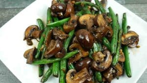 Garlic Green Beans With Mushrooms Recipe