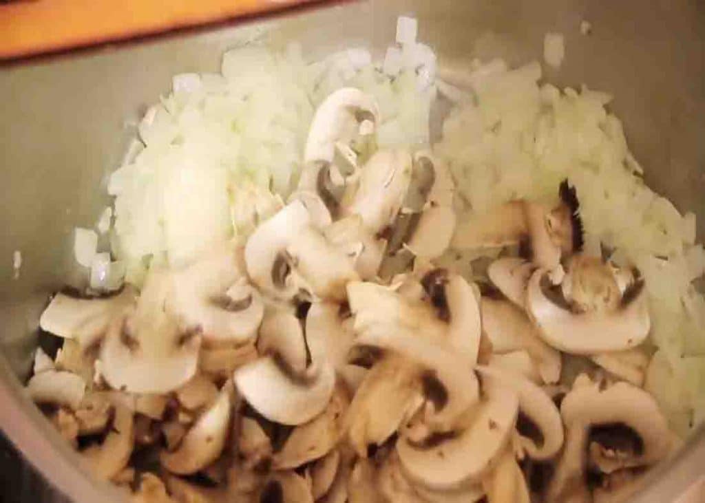 Sauteeing the mushroom and the onions
