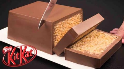 KitKat Cake That Melts In Your Mouth | DIY Joy Projects and Crafts Ideas