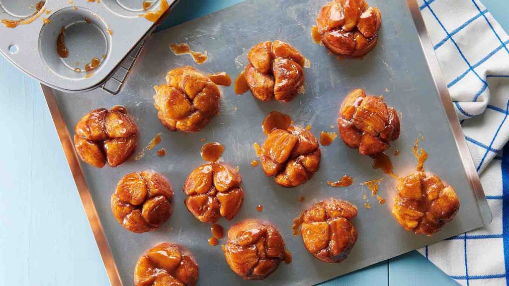 5-ingredient mini monkey bread recipe