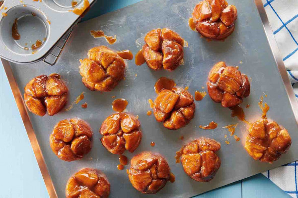5-ingredient mini monkey bread recipe