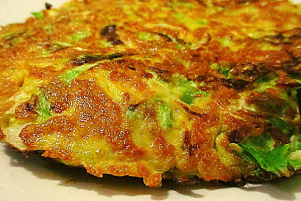 6-Ingredient Cabbage Pie Ready in 5 Minutes