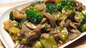 Easy Broccoli Mushroom in Garlic Sauce Recipe