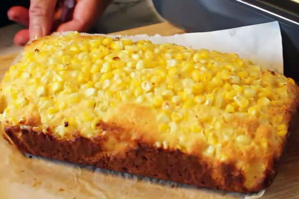 Easy Cornbread With Fresh Corn Kernels Recipe