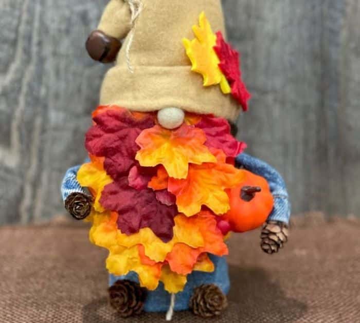 How To Make No-Sew DIY Fall Pinecone Gnome