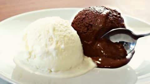 Instant 5-Minute Vanilla & Chocolate Ice Cream Recipe | DIY Joy Projects and Crafts Ideas