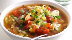 Super Easy Cabbage Soup Recipe
