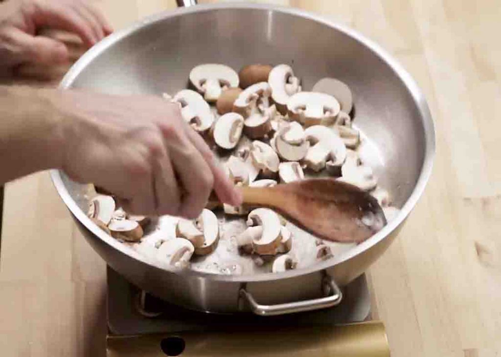 Searing the mushroom for the creamy mushroom pasta recipe
