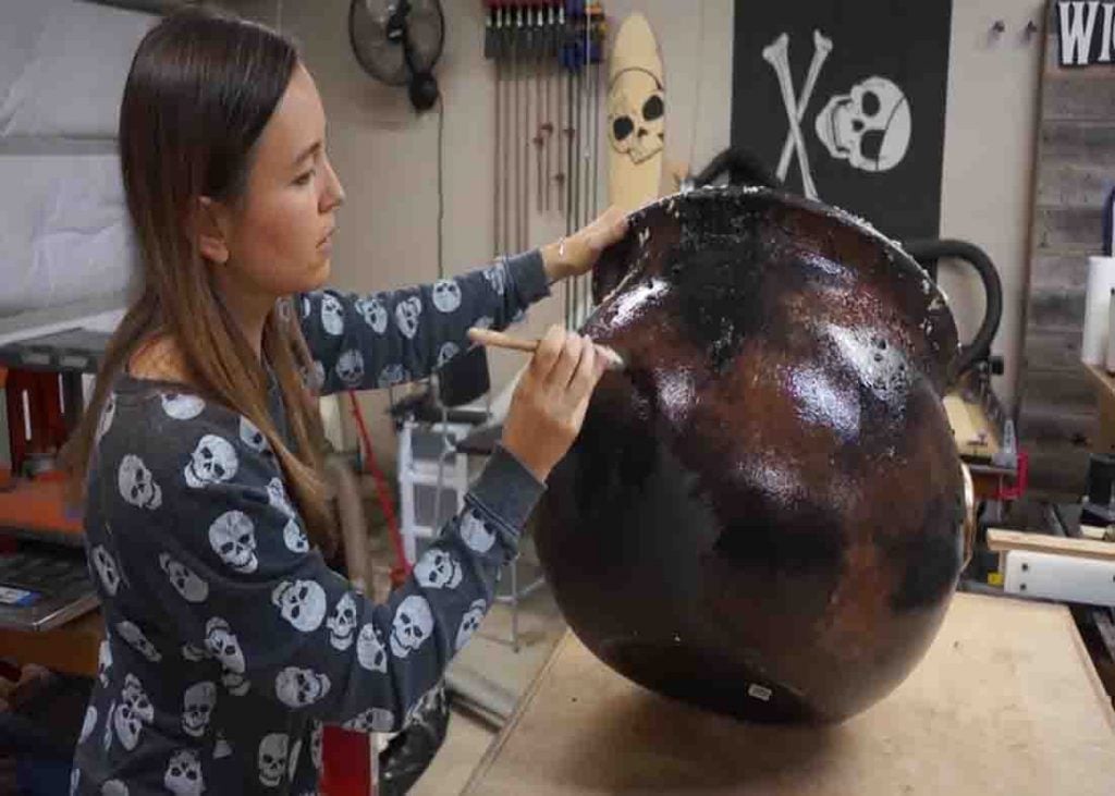 Painting the witch's cauldron