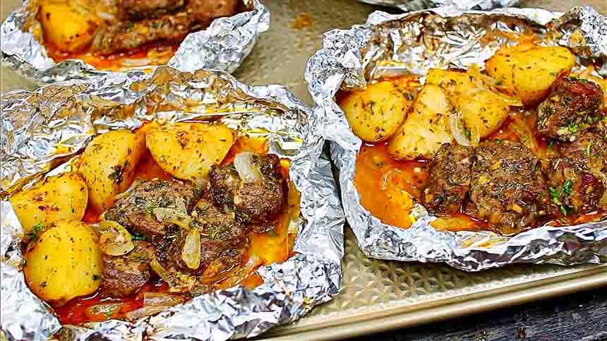 Foil-Baked Garlic Butter Steak And Potatoes | DIY Joy Projects and Crafts Ideas